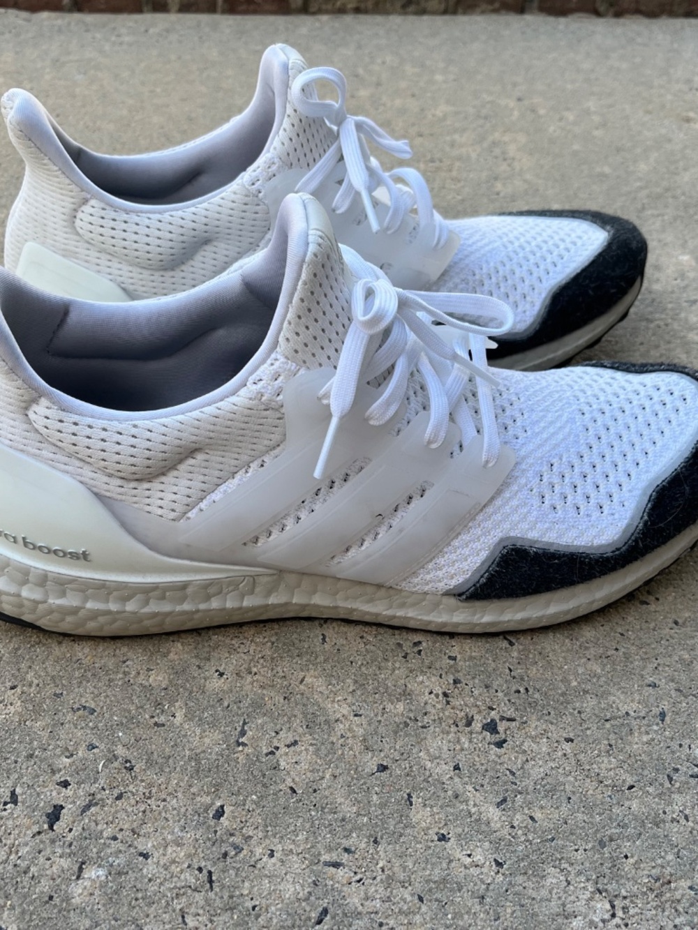 ADIDAS - ULTRA BOOST 1.0 | Men's size 11 - Picture 2 of 7